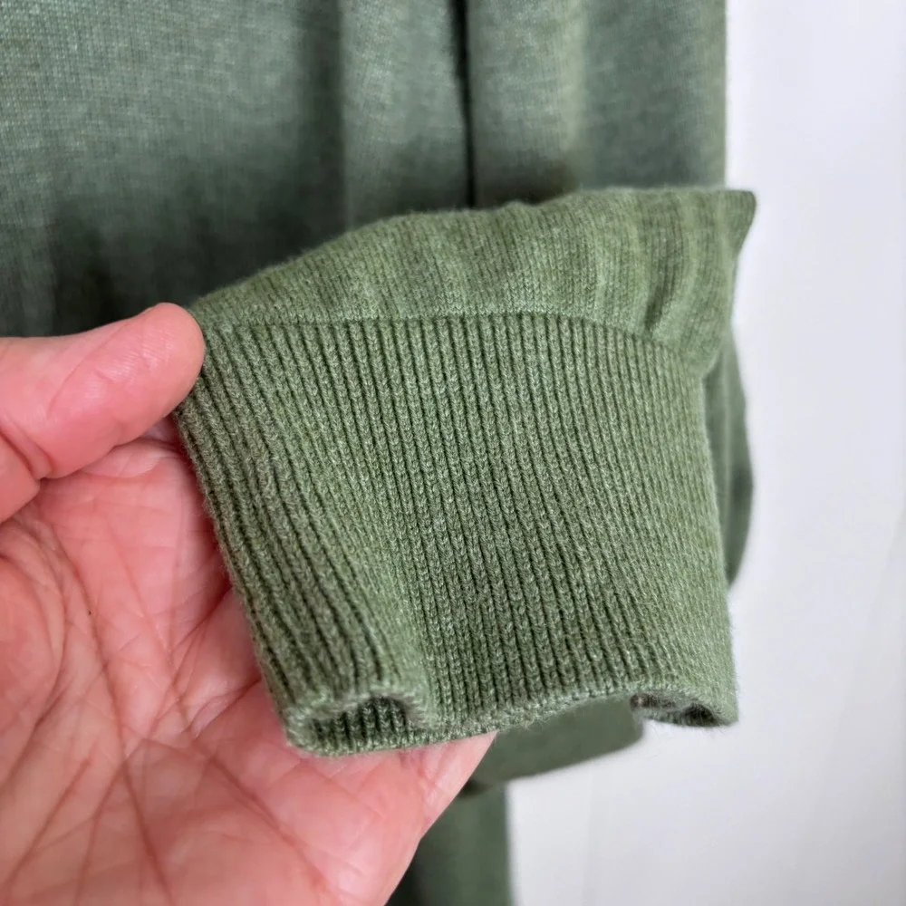 Nautica V-Neck Men's Sweater Luxury Performance Cotton Blend Olive Green Large‎